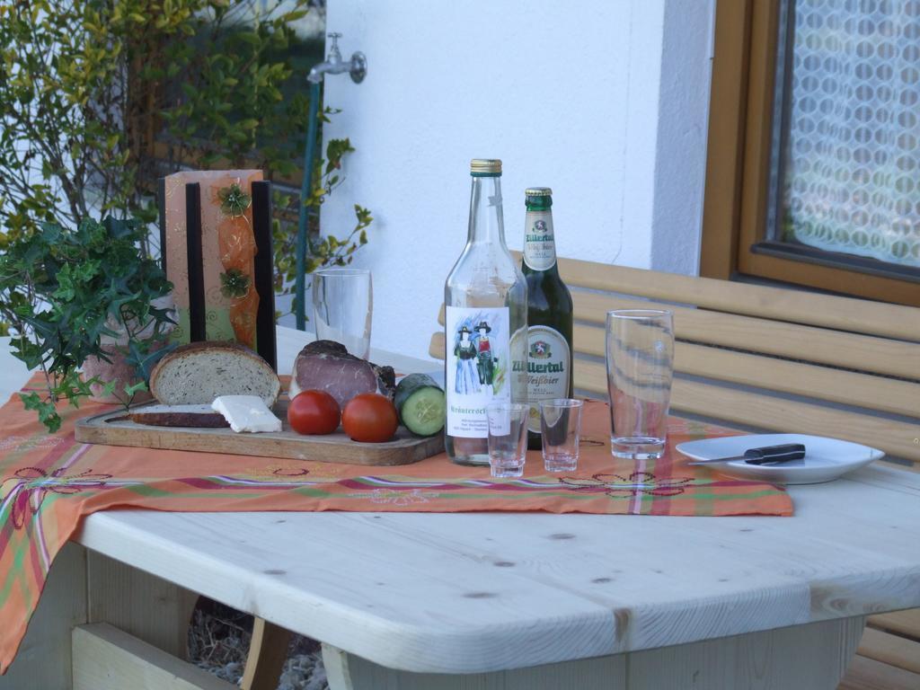 Ferienwohnung Lehenhof Ried im Zillertal Szoba fotó